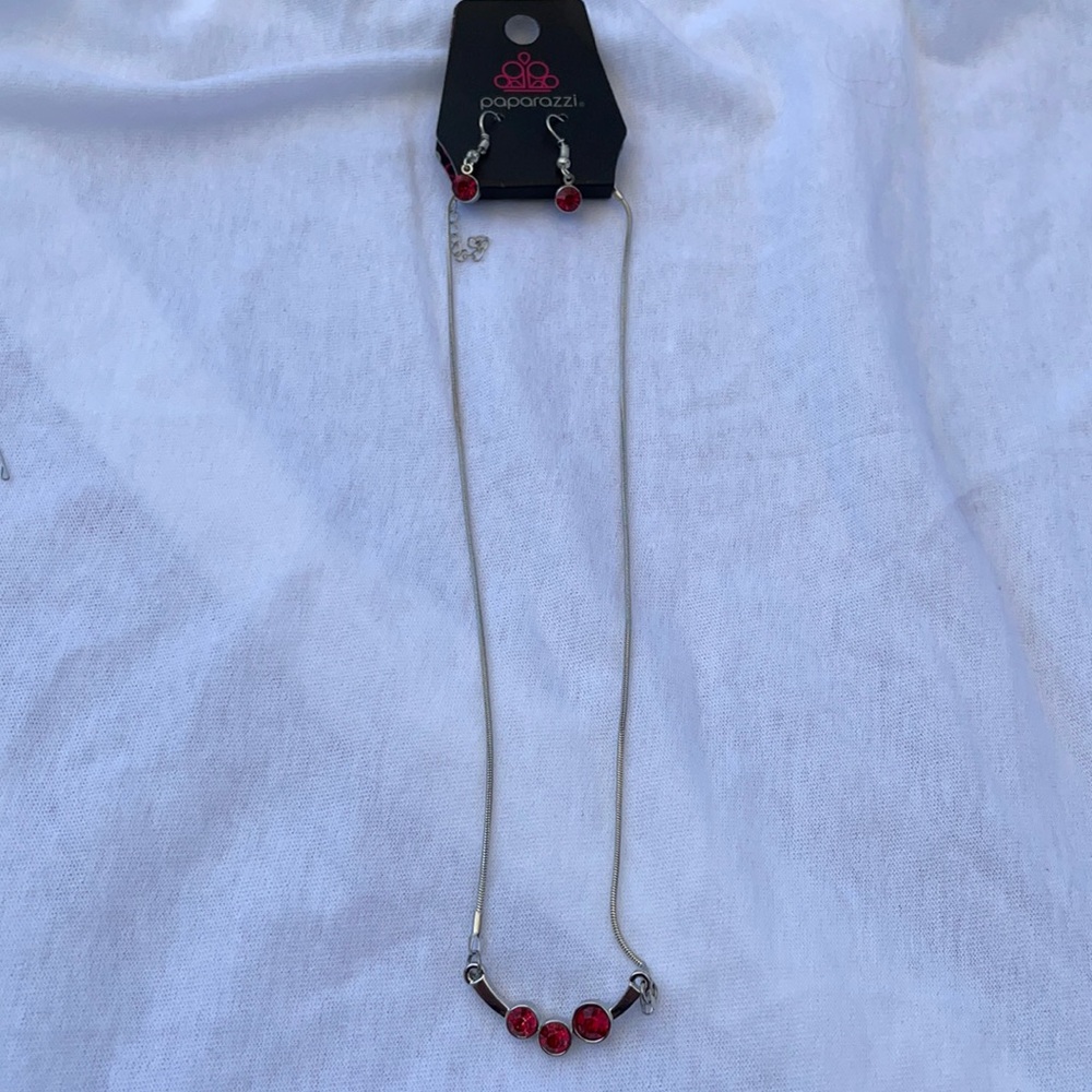 Necklace/earring set